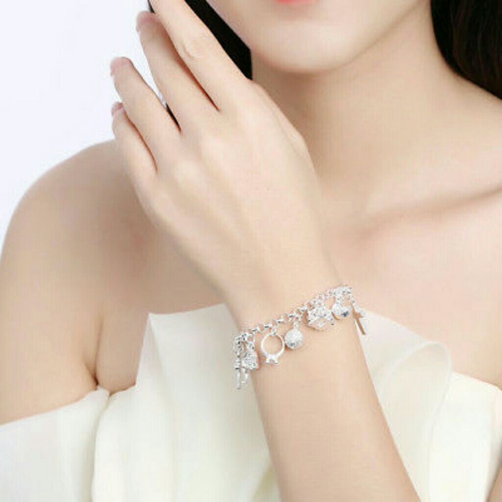 Silver Plated Fashion Women 13 Charm pendant Beaut